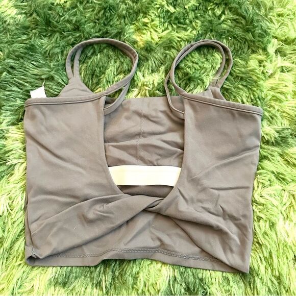 Gray Crop sports Top - Picture 2 of 3